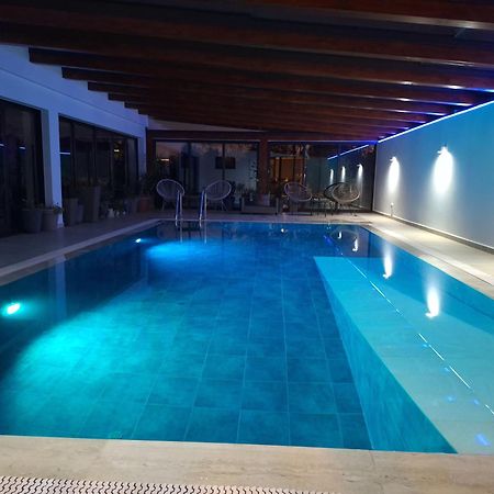Bed and Breakfast Trend Arad Esterno foto