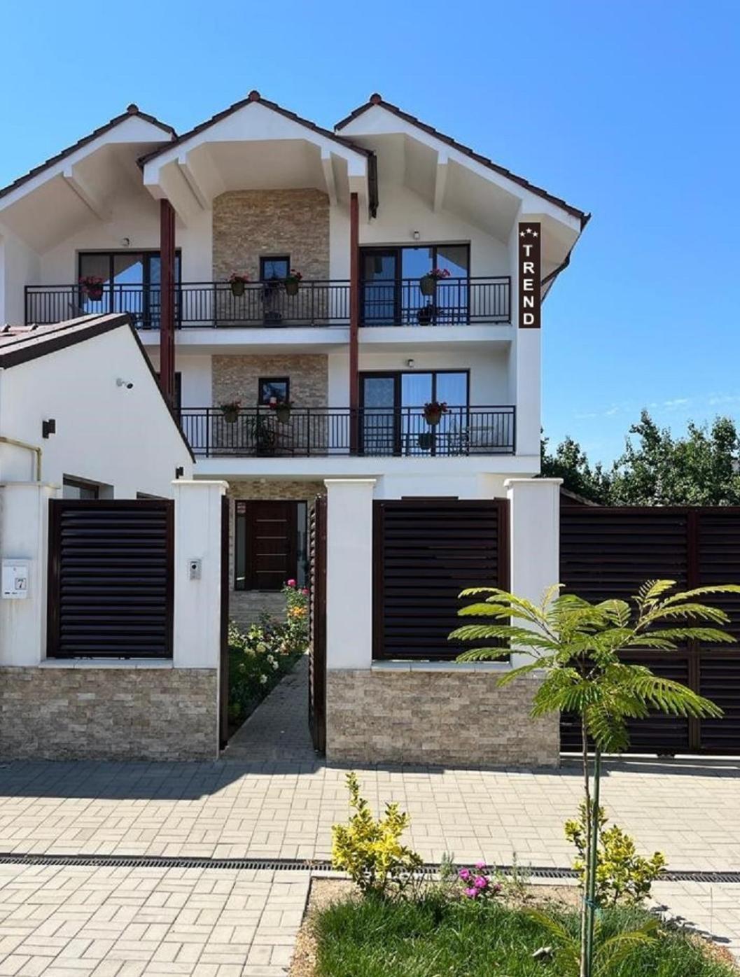 Bed and Breakfast Trend Arad Esterno foto